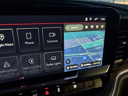 Used 2025 GMC Sierra 1500 SLT image 14