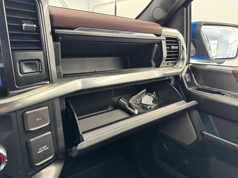 Used 2021 Ford F150 Lariat w/ Equipment Group 502A High AWD/4WD image 29