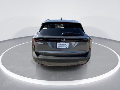 New 2026 Nissan Kicks SR image 7