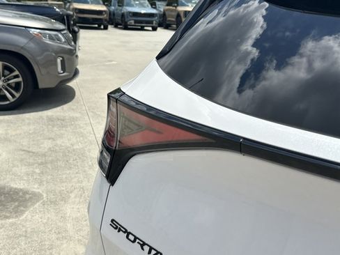 Certified 2025 Kia Sportage X-Line AWD/4WD image 22