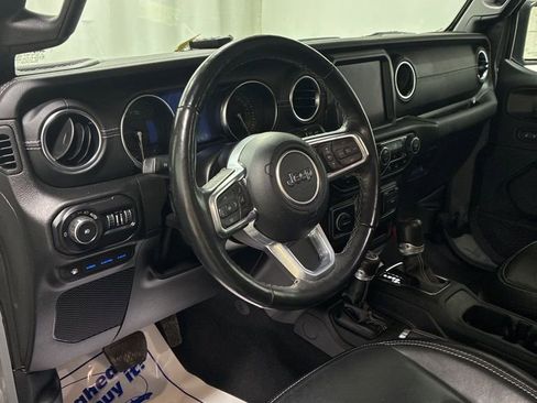 Used 2021 Jeep Wrangler Unlimited Sahara w/ Dual Top Group image 11