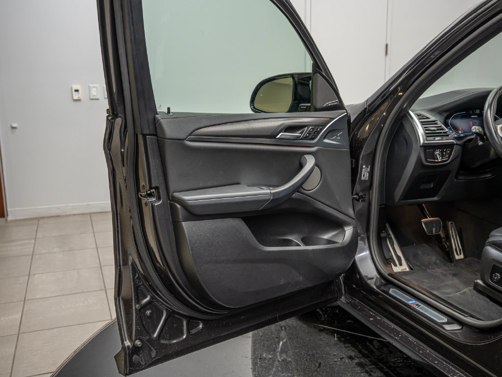 Used 2024 BMW X3 M40i AWD/4WD image 28