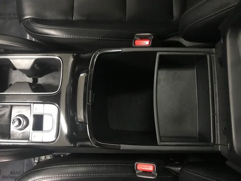 Used 2020 Kia Telluride S w/ S 8 Passenger Seating Package image 23