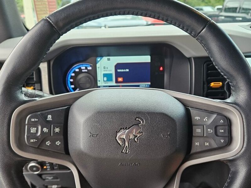 Used 2023 Ford Bronco Badlands AWD/4WD image 27
