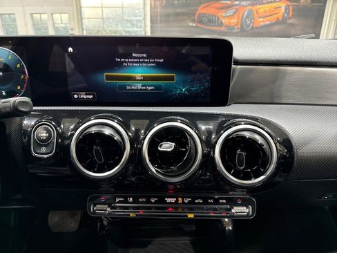 Used 2020 Mercedes-Benz A 220 4MATIC image 75