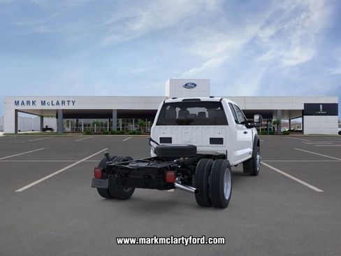 New 2026 Ford F450 4x4 SuperCab Super Duty image 8