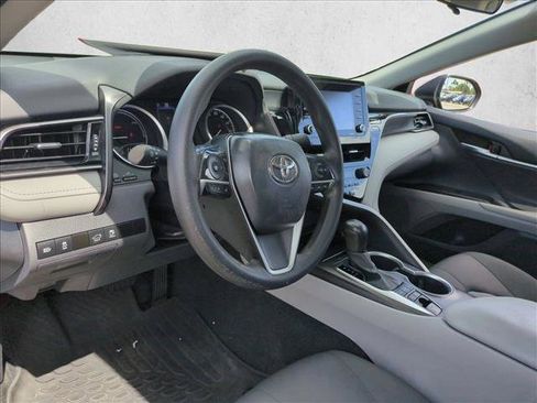 Used 2023 Toyota Camry LE FWD image 10