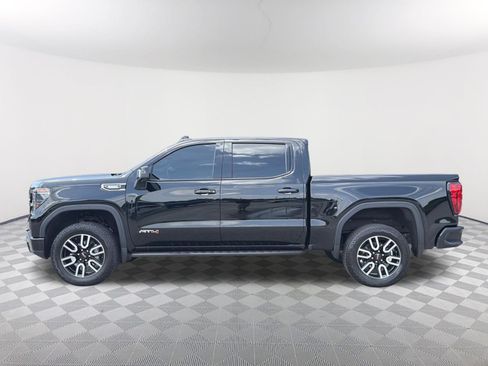 Used 2025 GMC Sierra 1500 AT4 w/ AT4 Premium Package AWD/4WD image 2