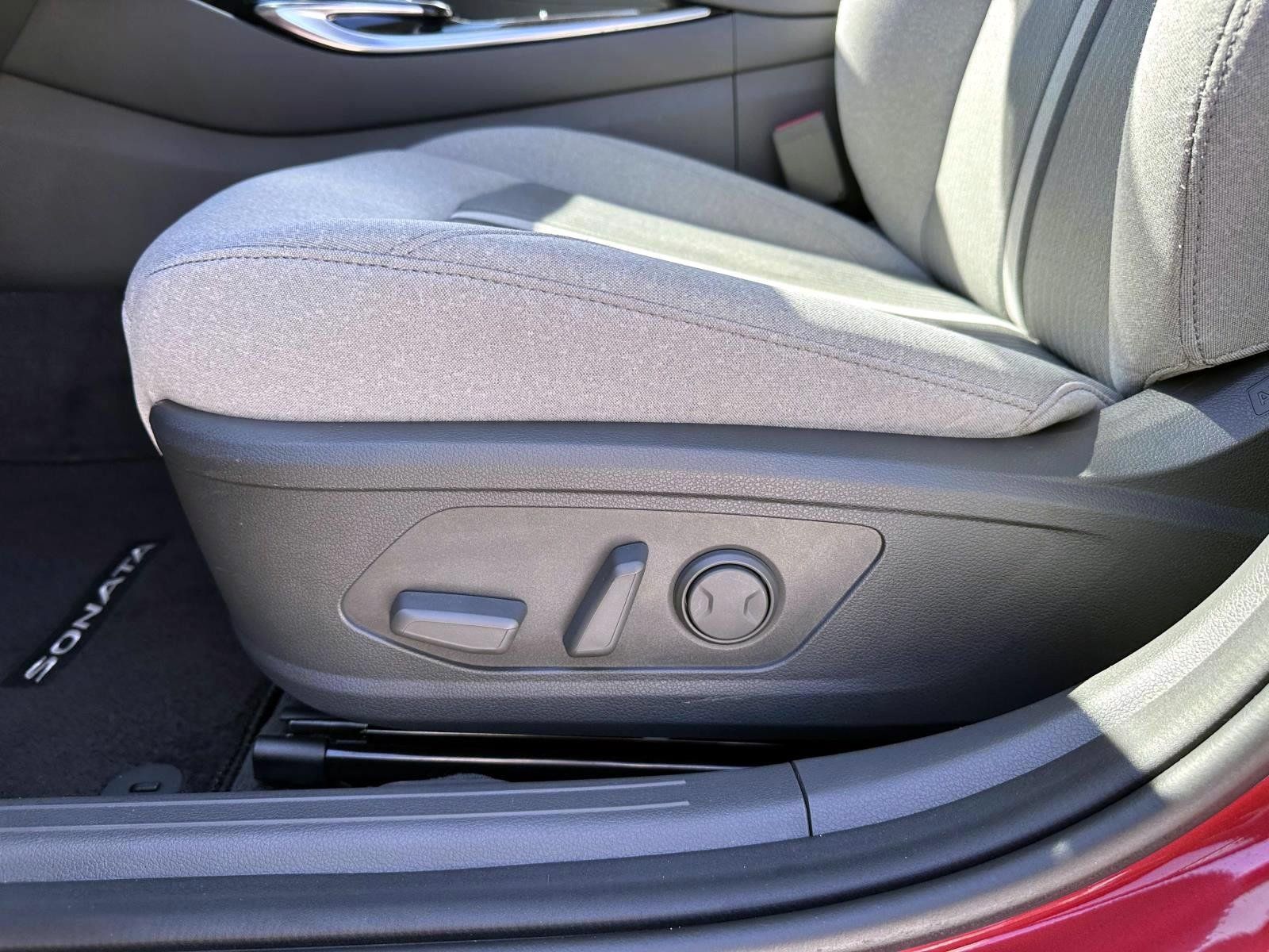 Used 2021 Hyundai Sonata SEL w/ Cargo Package FWD image 10