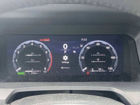 Used 2025 Toyota Tacoma TRD Off-Road AWD/4WD image 20