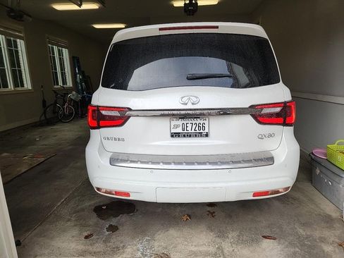 Certified 2022 INFINITI QX80 Premium Select w/ Cargo Package image 6