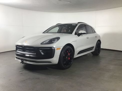 Certified 2023 Porsche Macan GTS AWD/4WD image 1