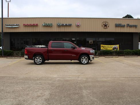 Certified 2025 RAM 1500 Lone Star AWD/4WD image 5