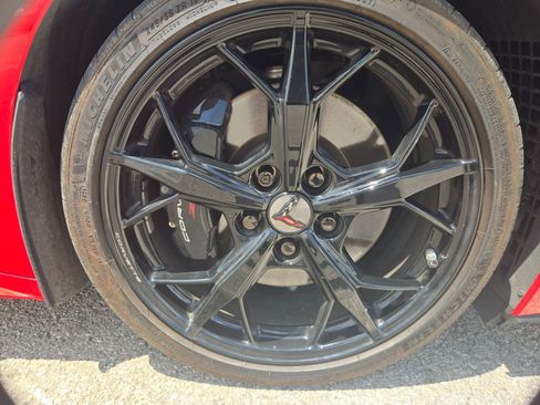 Used 2022 Chevrolet Corvette Stingray Preferred Conv w/ Z51 Performance Package RWD image 25