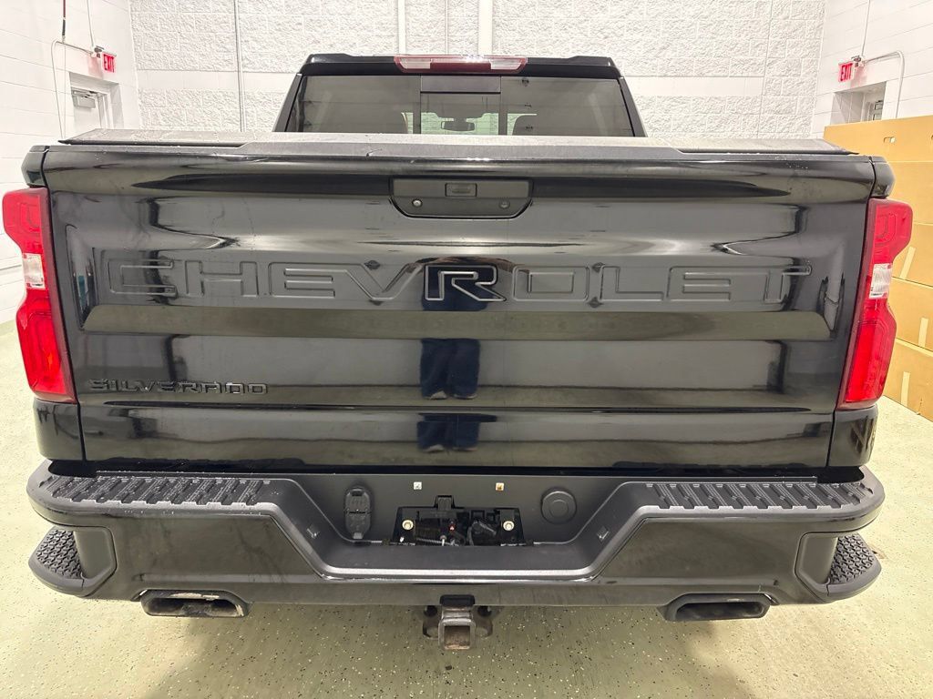 Used 2021 Chevrolet Silverado 1500 LT Trail Boss w/ Convenience Package II AWD/4WD image 5