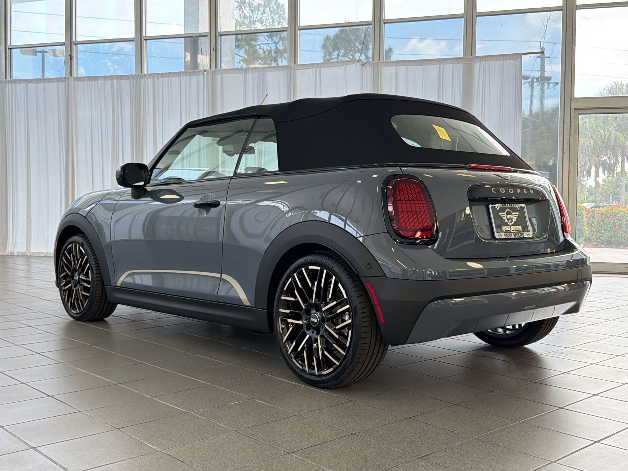 New 2026 MINI Cooper S FWD image 3