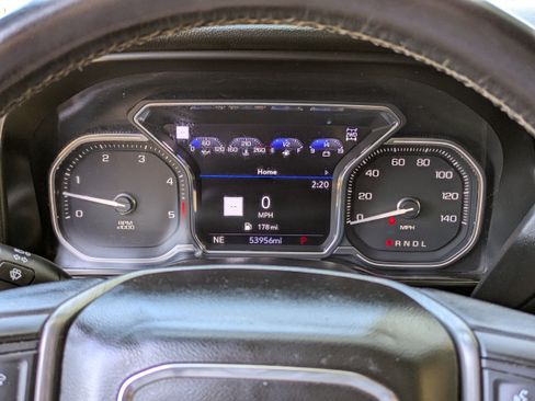 Used 2020 GMC Sierra 2500 Denali w/ Denali Ultimate Package AWD/4WD image 29