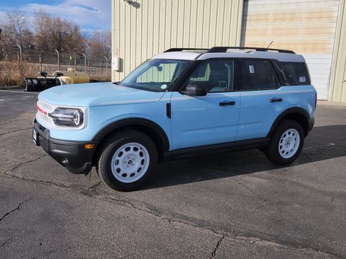 New 2025 Ford Bronco Sport Heritage w/ Convenience Package image 3