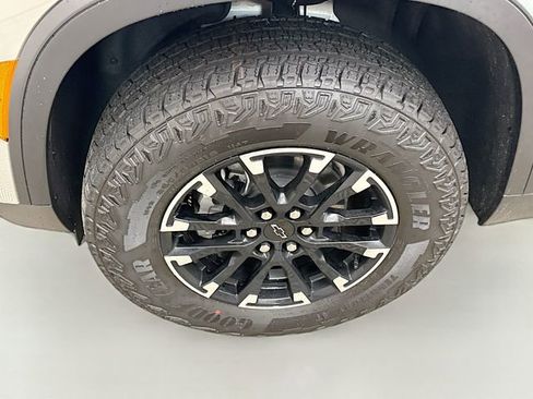 New 2026 Chevrolet Traverse Z71 w/ Driver Confidence Package image 34