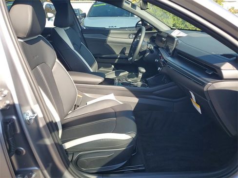 New 2026 Kia K5 GT-Line image 7