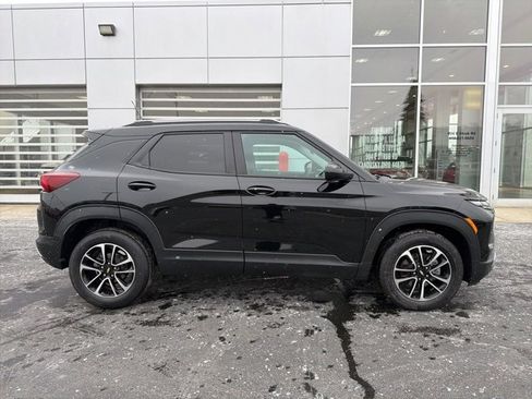 Used 2025 Chevrolet TrailBlazer LT image 8