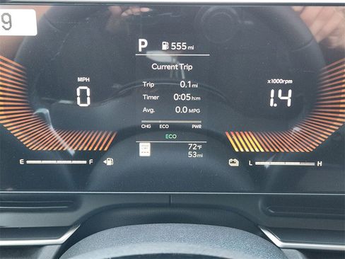 New 2026 Kia Carnival EX image 11