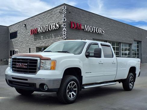 Used 2010 GMC Sierra 3500 SLT w/ SLT Convenience Package image 1
