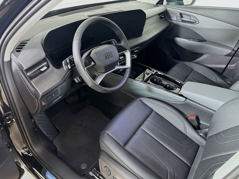 New 2026 Audi Q3 quattro 2.0T AWD/4WD image 30