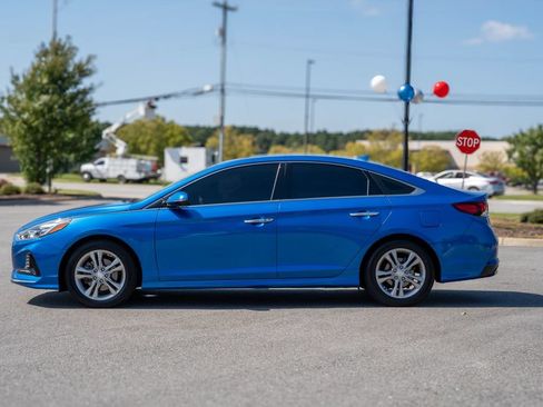 Used 2018 Hyundai Sonata Limited w/ Cargo Package FWD image 4
