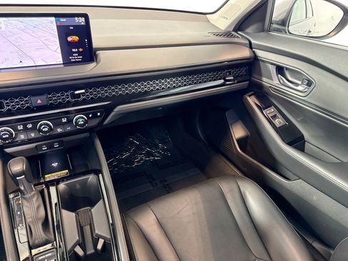 Used 2024 Honda Accord Touring image 23