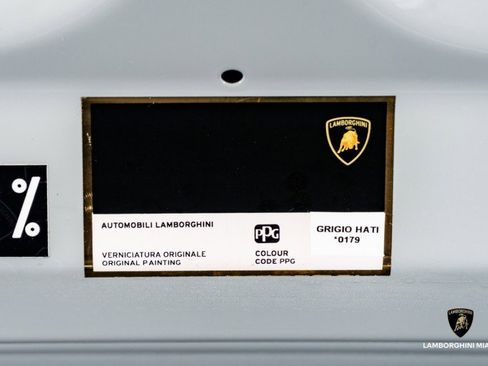 Used 2022 Lamborghini Huracan EVO image 7