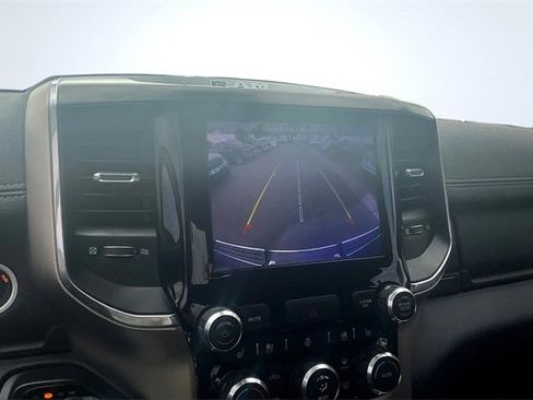 Used 2019 RAM 1500 Laramie image 22