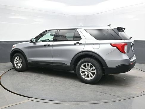 Used 2021 Ford Explorer 4WD image 4