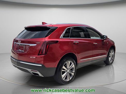 Used 2024 Cadillac XT5 Premium Luxury FWD image 7