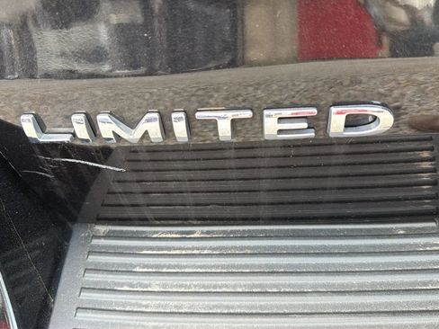 Used 2021 Ford Expedition Max Limited image 12