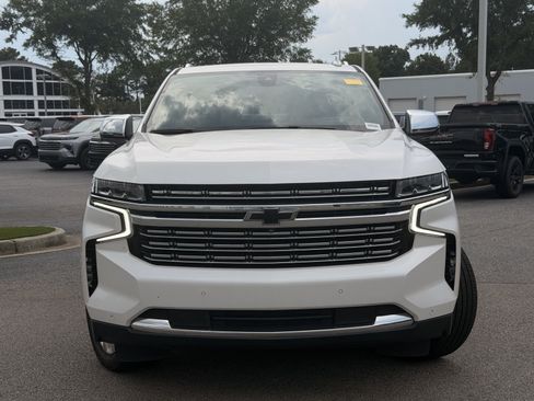 Used 2021 Chevrolet Tahoe Premier w/ Premium Package AWD/4WD image 6