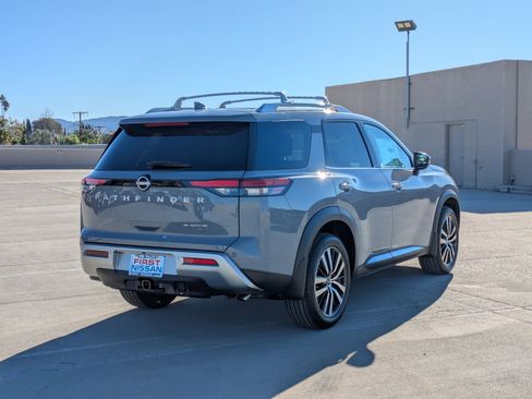 New 2025 Nissan Pathfinder Platinum w/ Cargo Package image 5