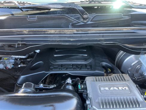 Used 2021 RAM 1500 Laramie w/ Sport Appearance Package AWD/4WD image 22