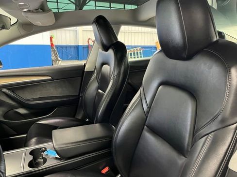 Used 2023 Tesla Model 3 Standard Range RWD image 23