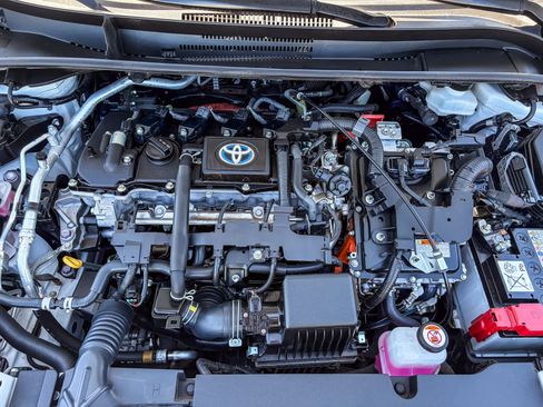 Used 2023 Toyota Corolla LE FWD image 27