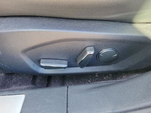 Used 2020 Ford Fusion Titanium image 21