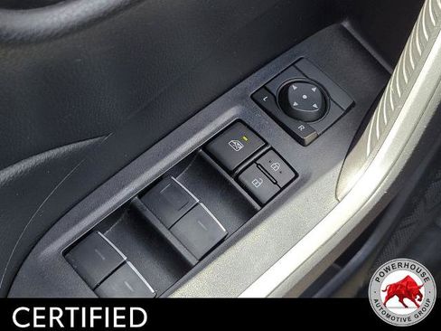 Used 2024 Toyota RAV4 XLE FWD image 27