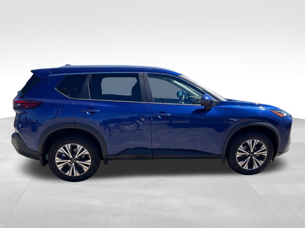 Certified 2023 Nissan Rogue SV w/ SV Premium B Package AWD/4WD image 6