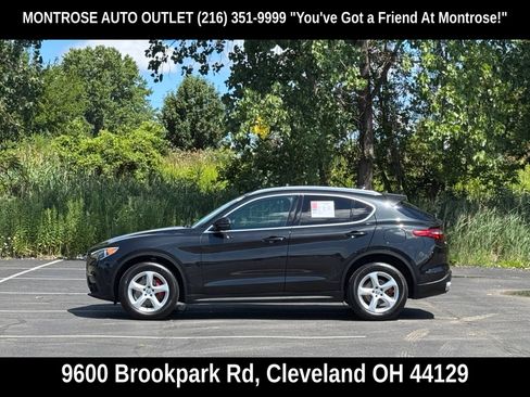 Used 2019 Alfa Romeo Stelvio AWD image 8