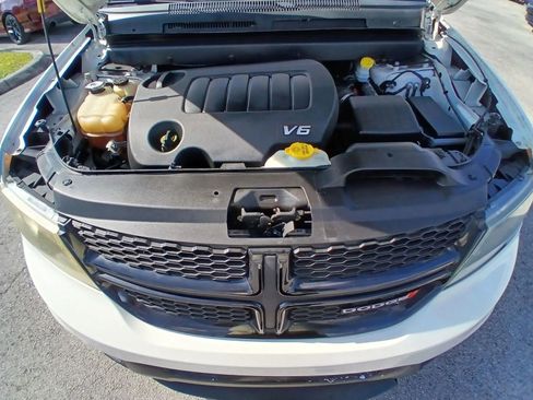 Used 2017 Dodge Journey Crossroad image 24