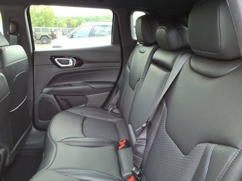 New 2026 Jeep Compass Latitude AWD/4WD image 7