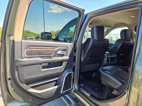 Used 2021 RAM 2500 Laramie AWD/4WD image 29