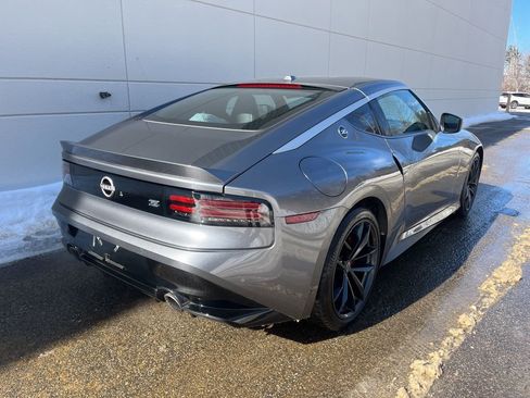 Used 2024 Nissan Z Performance w/ Floor Mat Package image 8