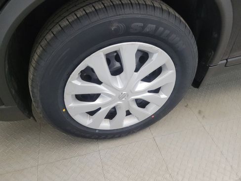 Used 2017 Nissan Rogue S image 31