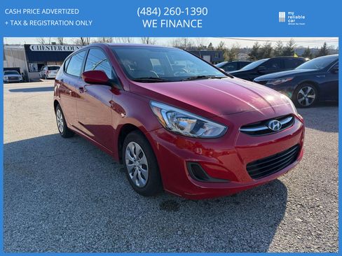 Used 2015 Hyundai Accent GS image 3
